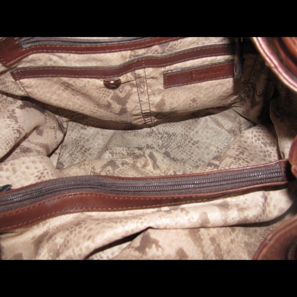 🍀🌸B Makowsky Bag 🍀🌸 - Picture 5 of 8